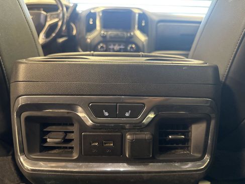 Used 2019 Chevrolet Silverado 1500 LTZ w/ LTZ Premium Package AWD/4WD image 27