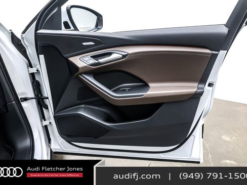 Used 2025 Audi Q6 e-tron Premium Plus w/ Premium Plus image 24