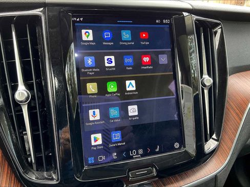 Used 2023 Volvo XC60 B5 Plus w/ Climate Package image 38