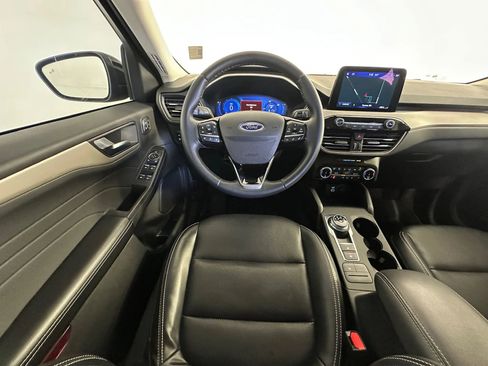 Used 2022 Ford Escape SEL w/ Technology Package AWD/4WD image 29