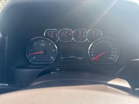 Used 2018 Chevrolet Tahoe LT image 17