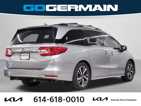 Used 2018 Honda Odyssey Elite image 8