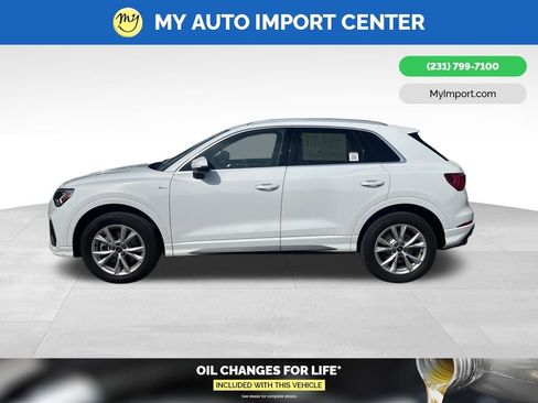 Used 2022 Audi Q3 2.0T Premium Plus image 4