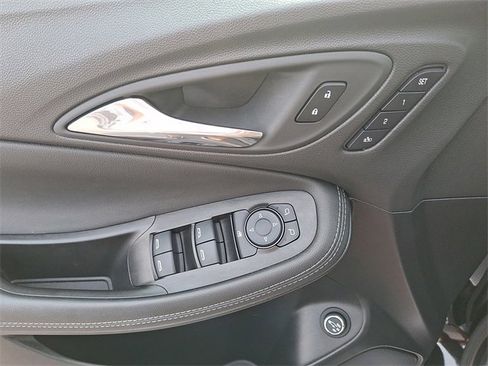 Certified 2023 Buick Encore GX Essence w/ Experience Buick Package image 13