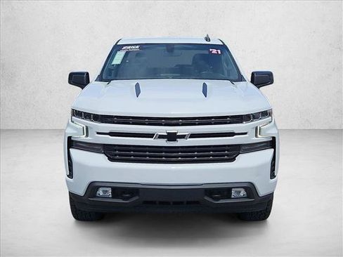 Used 2021 Chevrolet Silverado 1500 RST AWD/4WD image 2