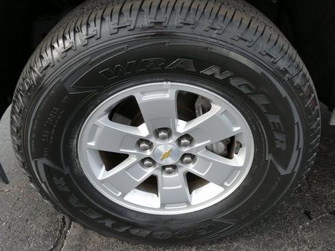 Certified 2020 Chevrolet Colorado W/T w/ WT Convenience Package image 12