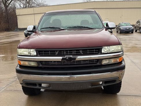 Used 2000 Chevrolet Silverado 1500 LS w/ Off-Road Chassis Pkg image 2