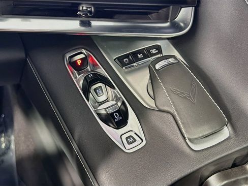 Used 2020 Chevrolet Corvette Stingray Preferred Conv w/ 2LT Preferred Equipment Group RWD image 17