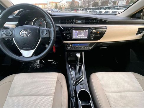 Used 2016 Toyota Corolla LE image 14