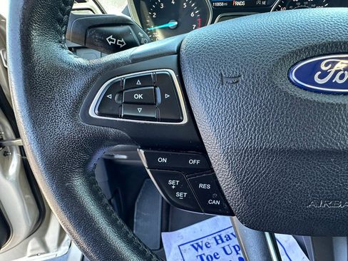 Used 2018 Ford Escape SEL image 13