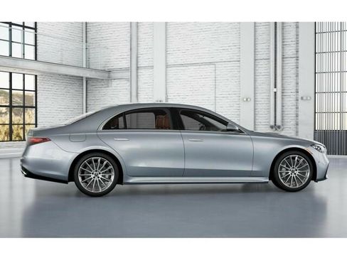 New 2026 Mercedes-Benz S 580 4MATIC Sedan image 18