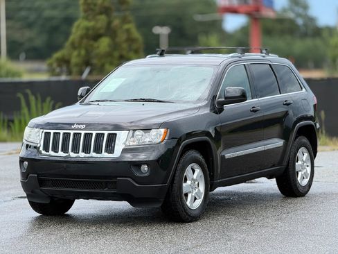 Used 2011 Jeep Grand Cherokee Laredo AWD/4WD image 6