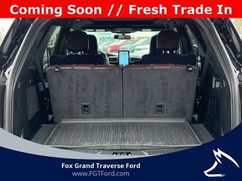 Certified 2023 Ford Explorer Platinum w/ Technology Package AWD/4WD image 37