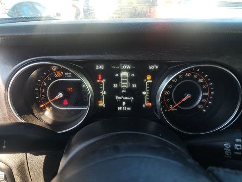 Used 2021 Jeep Wrangler Unlimited Sport image 22