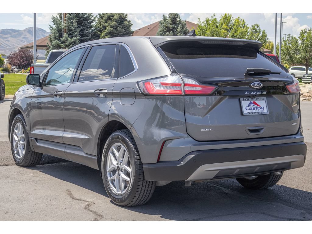 Used 2024 Ford Edge SEL AWD/4WD image 5