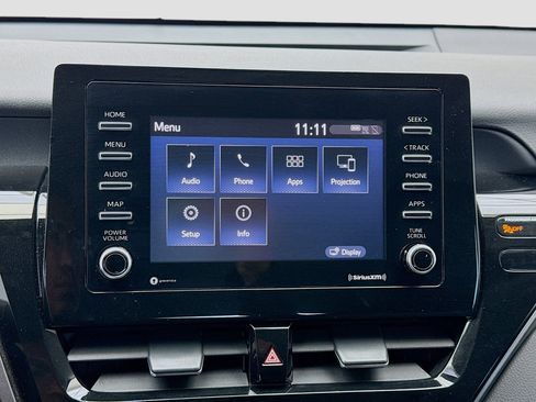 Used 2021 Toyota Camry SE w/ TRD Appearance Package (TMS) FWD image 9