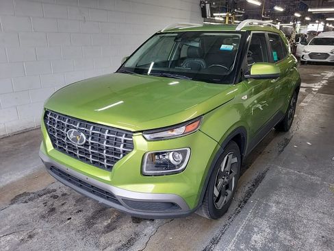 Used 2020 Hyundai Venue SEL w/ Convenience + Premium Package FWD image 1