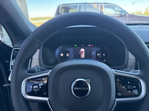 New 2026 Volvo XC90 B6 Core image 28