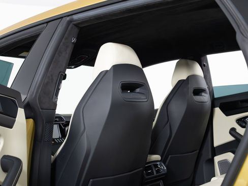 Used 2023 Lamborghini Urus S AWD/4WD image 71