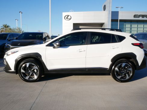 Used 2024 Subaru Crosstrek 2.5i Limited w/ Crosstrek Mirror Package image 3