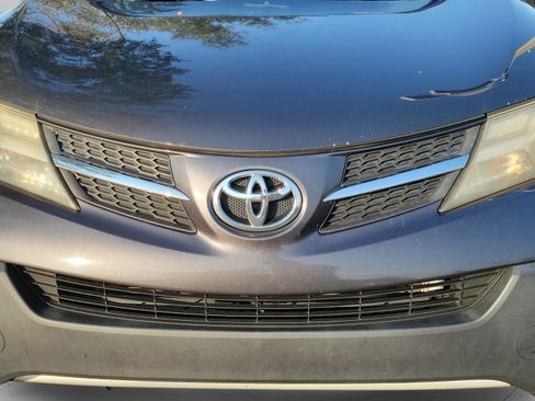 Used 2015 Toyota RAV4 XLE FWD image 13