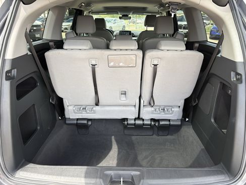 Certified 2024 Honda Odyssey EX-L image 30