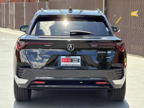 Used 2024 Acura ZDX A-Spec AWD/4WD image 6