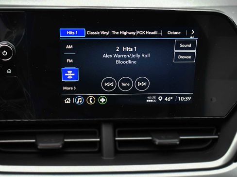 New 2026 Chevrolet Trax RS w/ Driver Confidence Package image 15