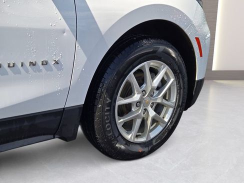 Used 2022 Chevrolet Equinox LT AWD/4WD image 5