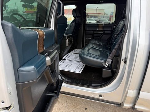 Used 2018 Ford F150 Limited w/ Trailer Tow Package image 5