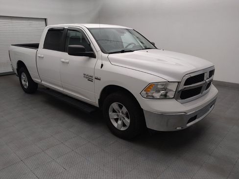 Used 2020 RAM 1500 Classic SLT RWD image 11