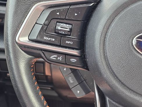 Used 2021 Subaru Crosstrek 2.0i Premium w/ Moonroof Package AWD/4WD image 19