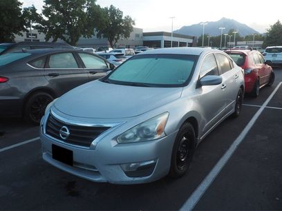 Used 2015 Nissan Altima 2.5 S w/ Power Driver Seat Package