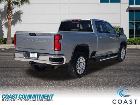 Certified 2025 Chevrolet Silverado 2500 LTZ w/ LTZ Convenience Package image 7