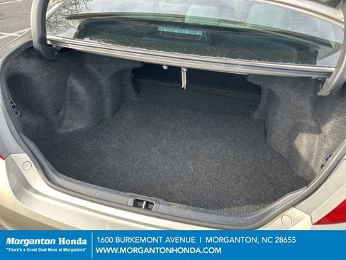 Used 2016 Toyota Camry XLE w/ Moonroof Package image 35