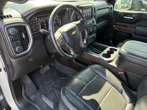 Used 2023 Chevrolet Silverado 3500 High Country AWD/4WD image 40