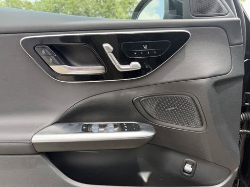 Certified 2025 Mercedes-Benz C 300 4MATIC Sedan image 6
