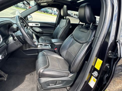 Used 2021 Ford Explorer ST w/ Equipment Group 401A AWD/4WD image 11