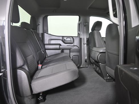 Used 2024 Chevrolet Silverado 1500 Custom image 16