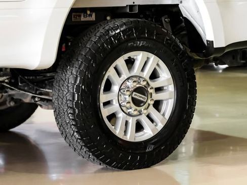 Used 2021 Ford F250 XLT w/ XLT Premium Package AWD/4WD image 49
