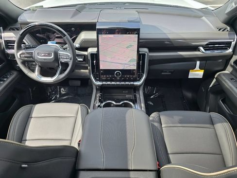 New 2026 GMC Yukon Elevation w/ Elevation Premium Package AWD/4WD image 40