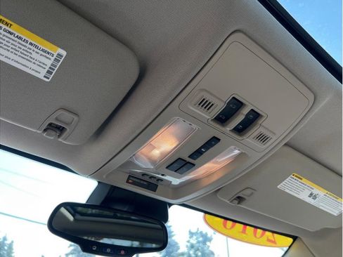 Used 2016 Cadillac SRX Luxury w/ Driver Awareness Package image 13