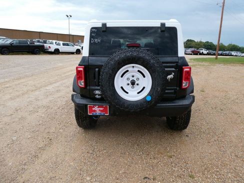 New 2026 Ford Bronco Heritage Edition AWD/4WD image 6