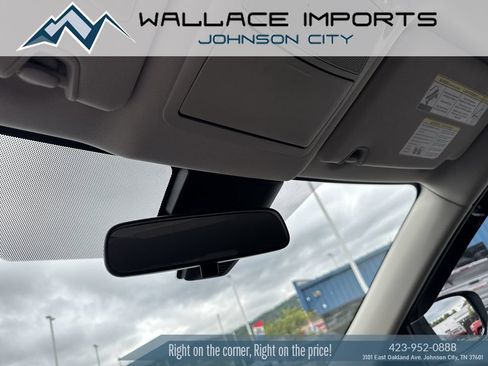 Used 2020 Nissan Rogue S w/ Special Edition Package FWD image 16