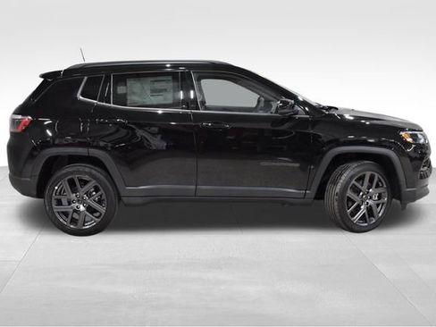 New 2026 Jeep Compass Limited image 2