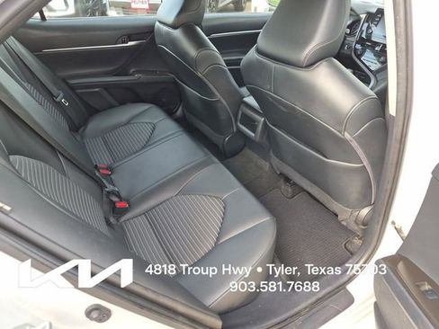 Used 2022 Toyota Camry SE w/ Convenience Package FWD image 15