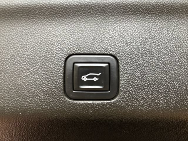 Certified 2023 Chevrolet Tahoe Premier AWD/4WD image 21