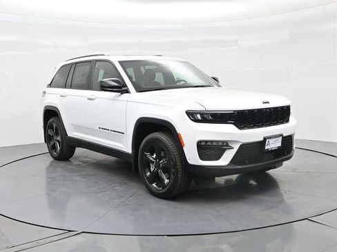 New 2025 Jeep Grand Cherokee Limited w/ Luxury Tech Group II image 62