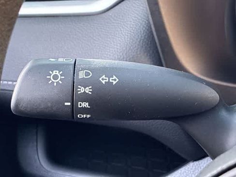 Used 2024 Toyota RAV4 LE FWD image 27