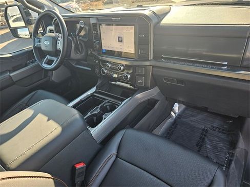 New 2025 Ford F250 Lariat w/ Lariat Ultimate Package image 15